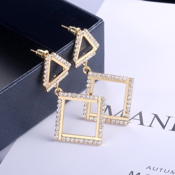 🎀Trendy Square Triangle desgin CZ Ear Hook Earrings, MARR9411 - Picture 1 of 4